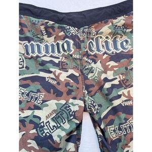 MMA Elite Camo Fighting Shorts Men‎ Large Workout Boxing Camouflage